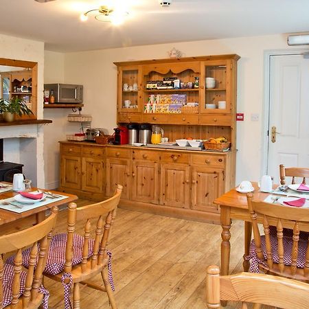 Detling Coachhouse Bed & Breakfast เมดสโตน ภายนอก รูปภาพ